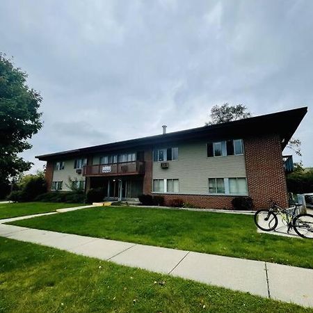 Carriage Hill Apartment #11 Whitewater Exterior photo